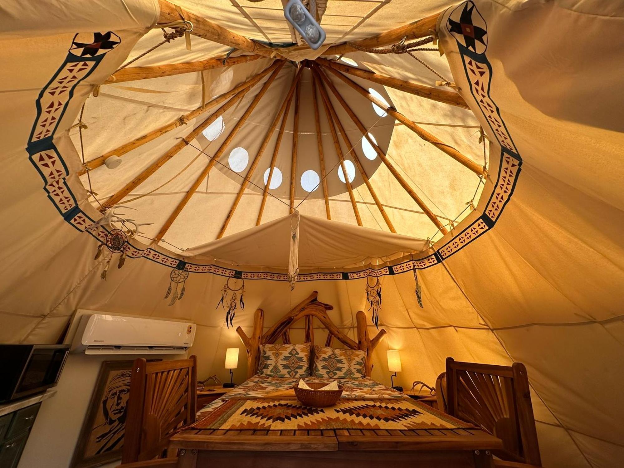 Bandera Stronghold - Cochise Tipi Экстерьер фото
