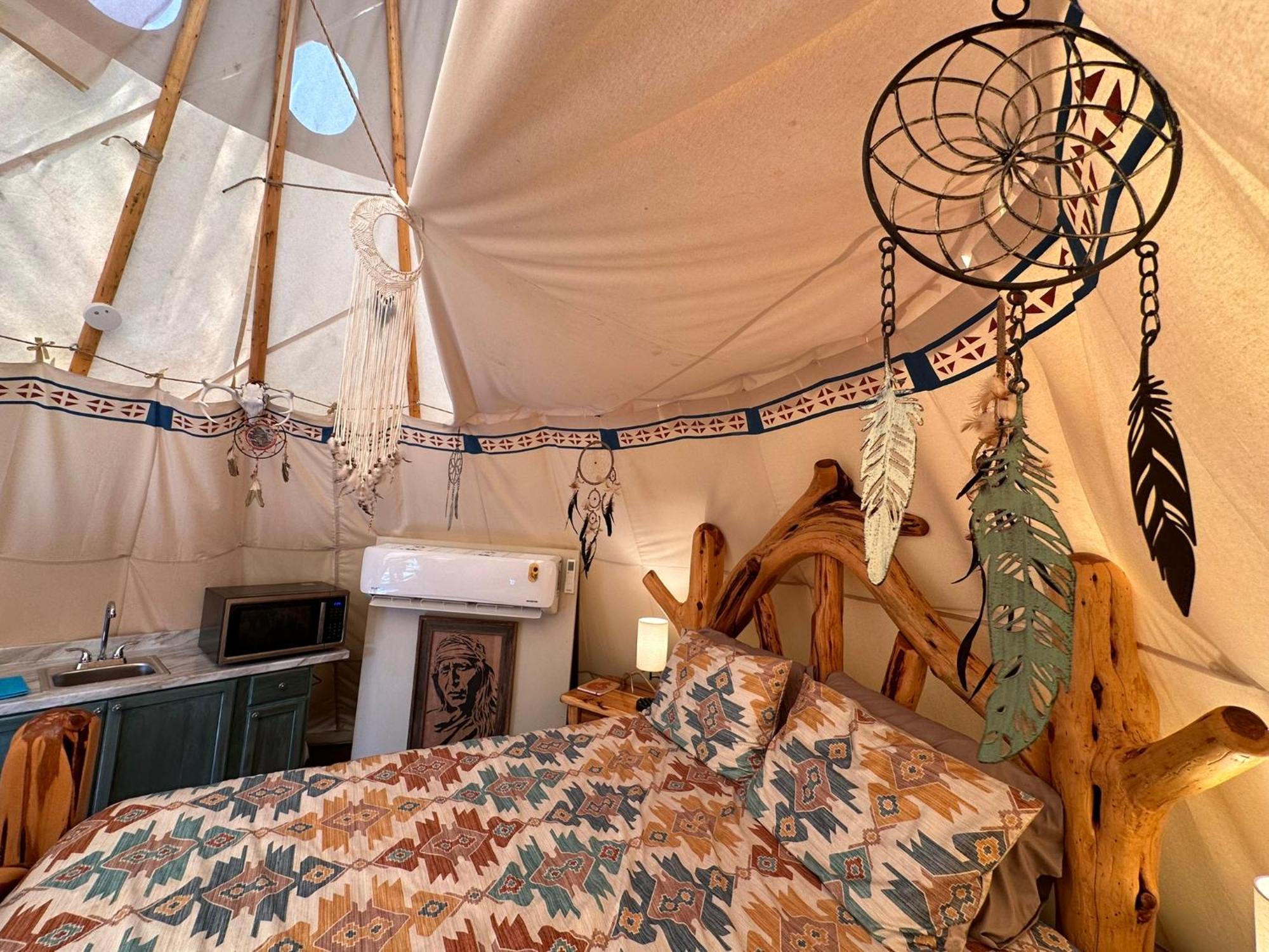 Bandera Stronghold - Cochise Tipi Экстерьер фото